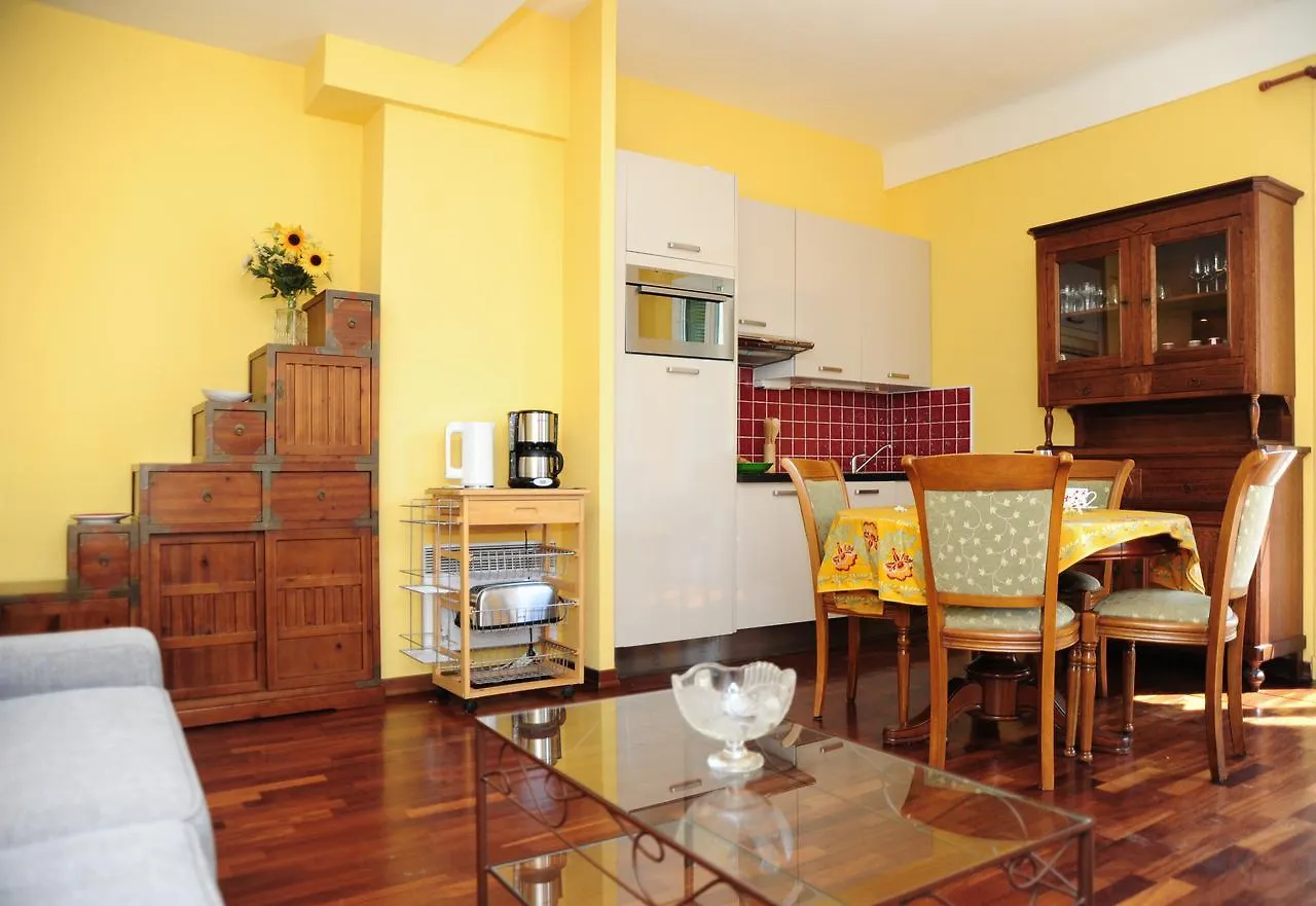 Διαμέρισμα Suite St Genevieve Five Stars Holiday House Νίκαια
