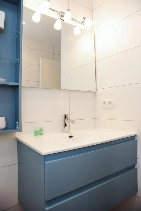 Suite St Genevieve Five Stars Holiday House Νίκαια 0*,  Γαλλία